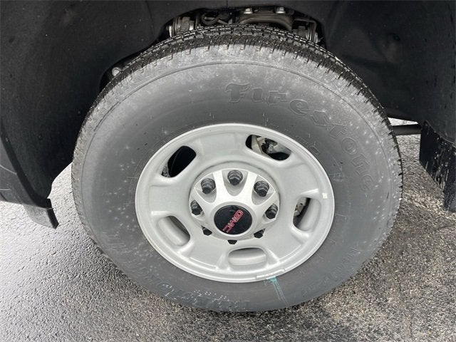 2025 GMC Sierra 2500 HD Pro