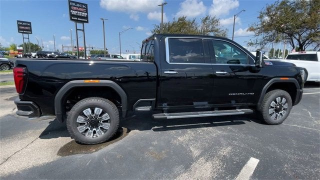 2025 GMC Sierra 2500 HD Denali