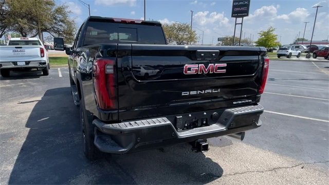 2025 GMC Sierra 2500 HD Denali