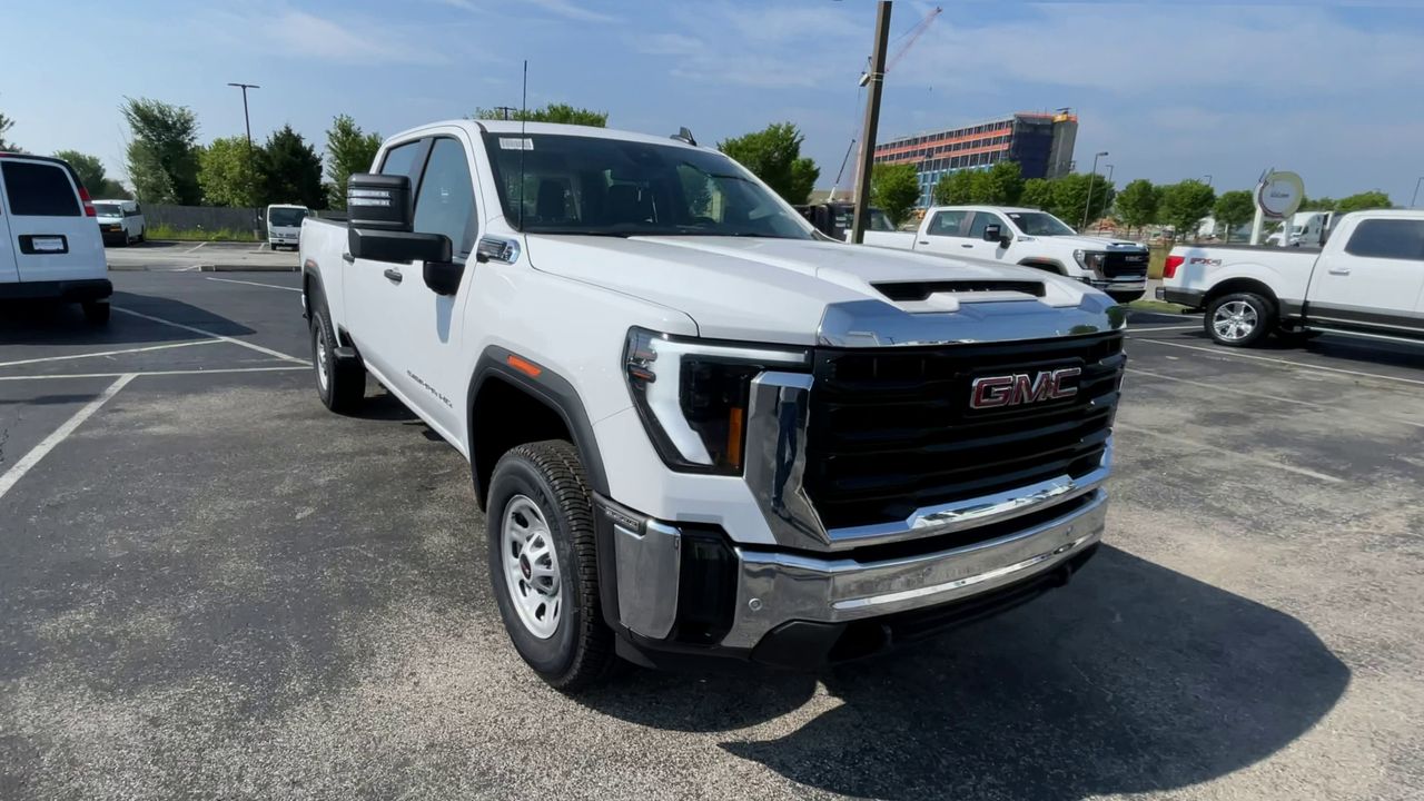 2025 GMC Sierra 3500 HD Pro