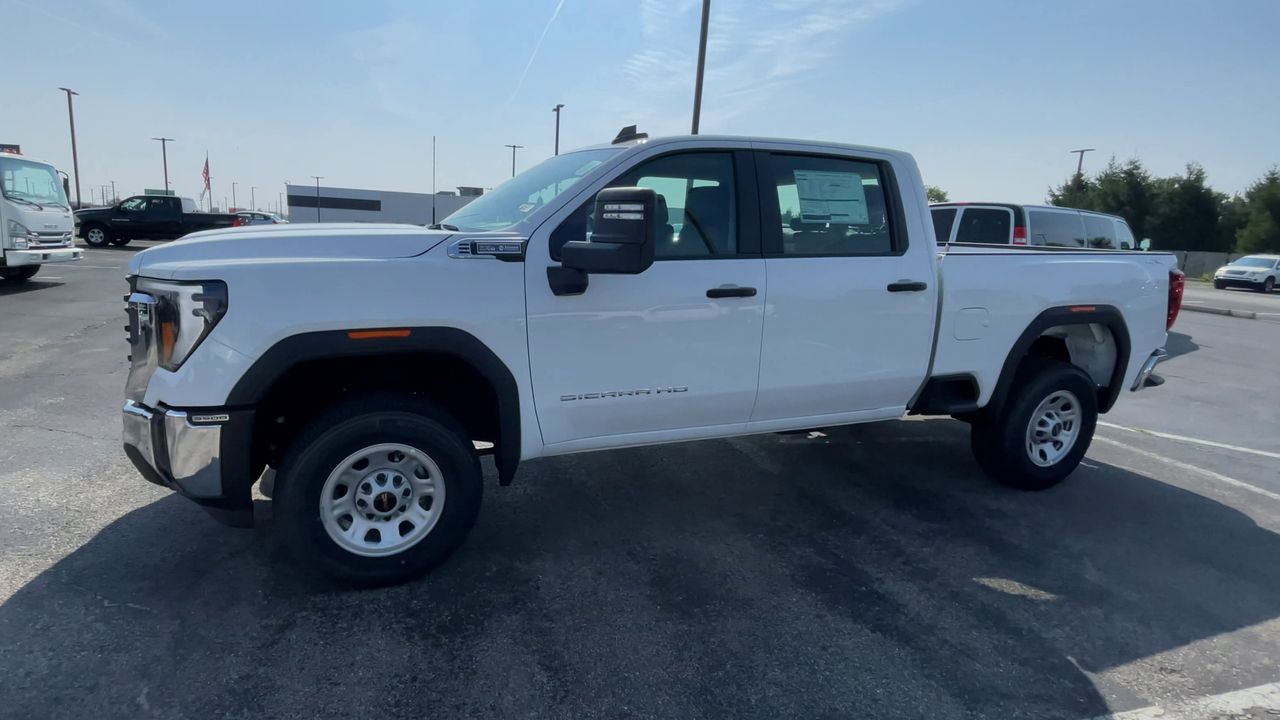 2025 GMC Sierra 3500 HD Pro