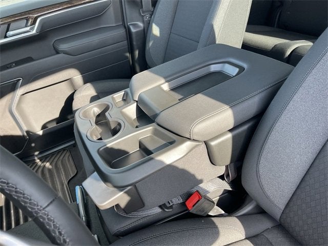 2025 GMC Sierra 1500 SLE