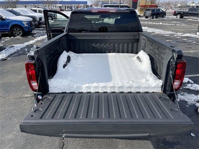 2025 GMC Sierra 1500 SLE