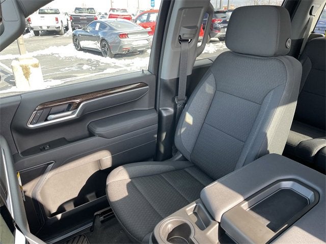 2025 GMC Sierra 1500 SLE