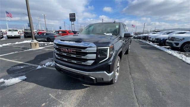 2025 GMC Sierra 1500 SLE