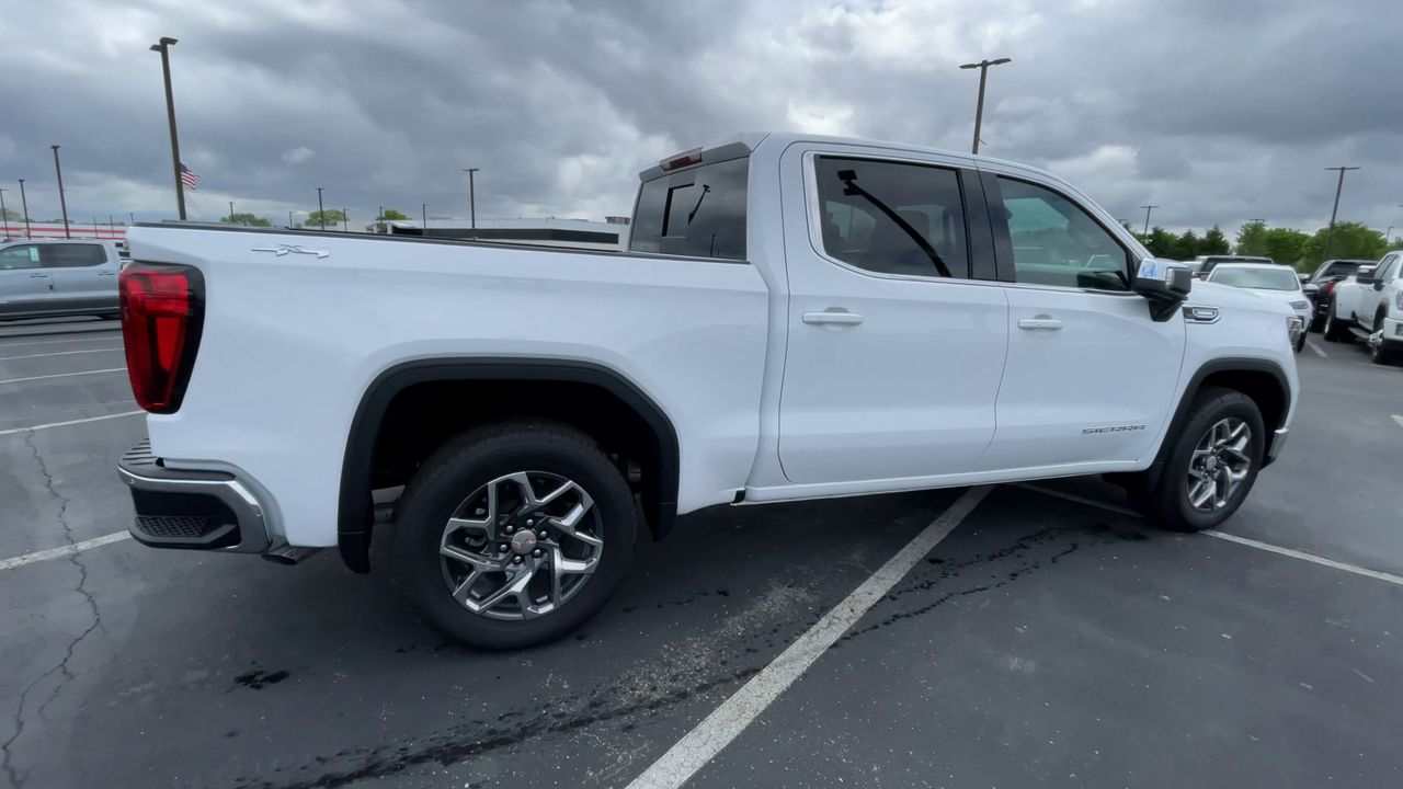 2026 GMC Sierra 1500 SLE