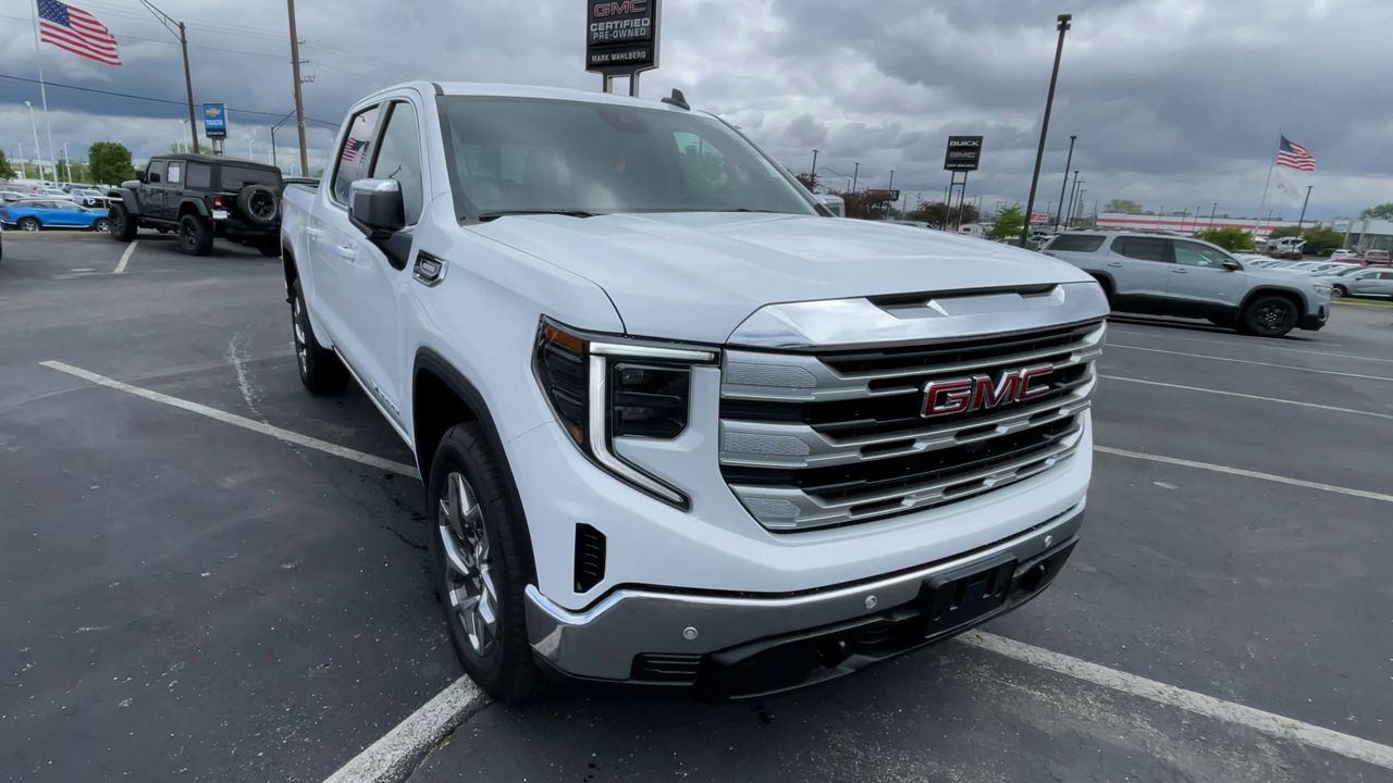 2026 GMC Sierra 1500 SLE