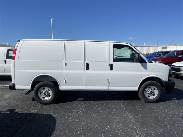 2025 GMC Savana Cargo 2500 Work Van