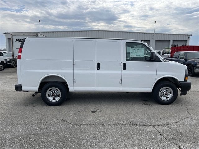 2024 GMC Savana Cargo 2500 Work Van