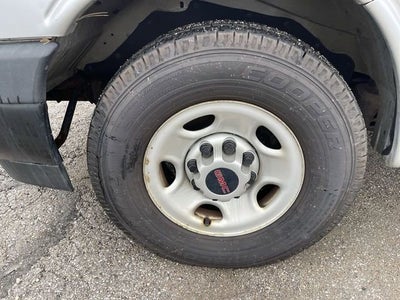 2019 GMC Savana Cargo 2500 2500 Regular Wheelbase Rear-Wheel Drive