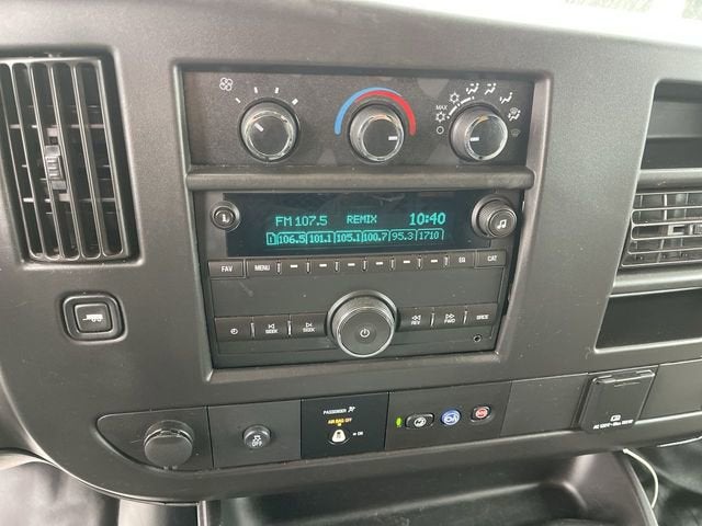 2019 GMC Savana Cargo 2500 2500 Regular Wheelbase Rear-Wheel Drive