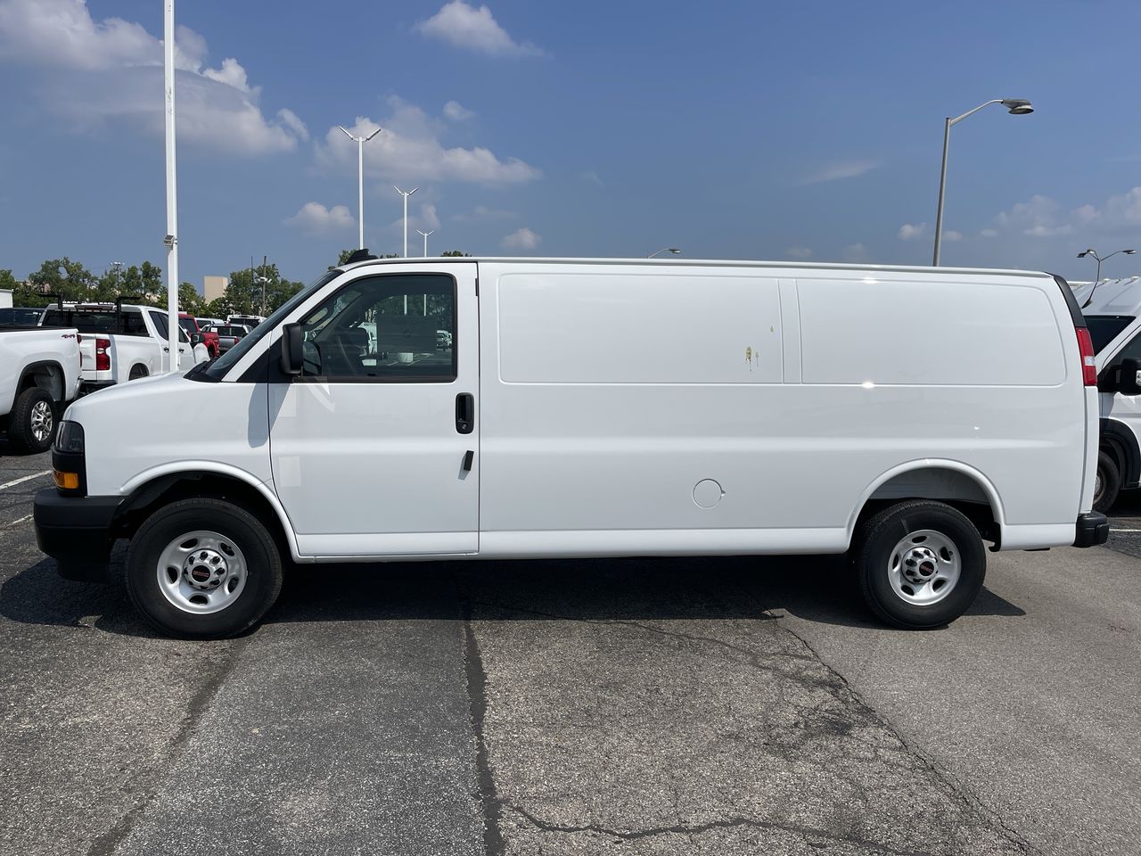 2025 GMC Savana Cargo Work Van