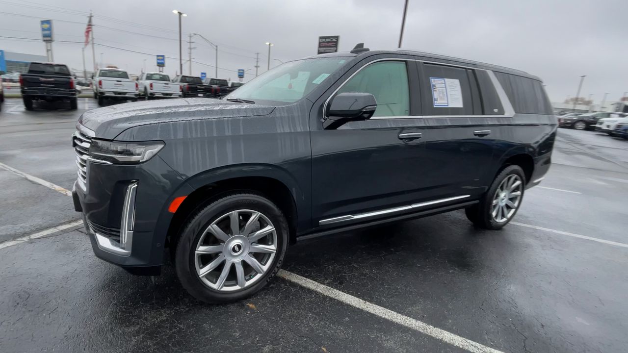 2022 Cadillac Escalade ESV Premium Luxury Platinum