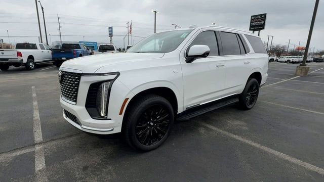 2025 Cadillac Escalade Luxury