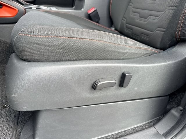 2023 Nissan Frontier Crew Cab PRO-X 4x2