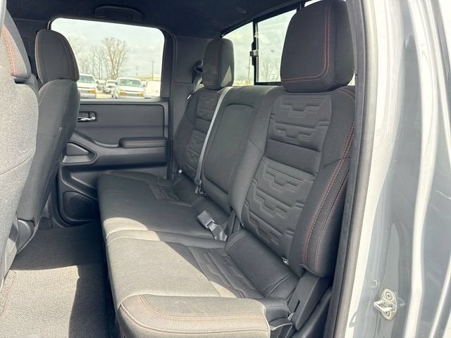 2023 Nissan Frontier Crew Cab PRO-X 4x2