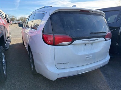 2019 Chrysler Pacifica Touring L Plus