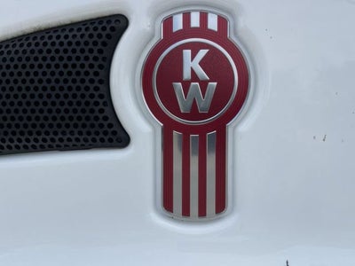2015 KENWORTH T300 Base