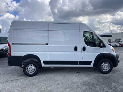 2025 RAM ProMaster 2500 Cargo Van Tradesman High Roof 136" WB w/Pass Seat