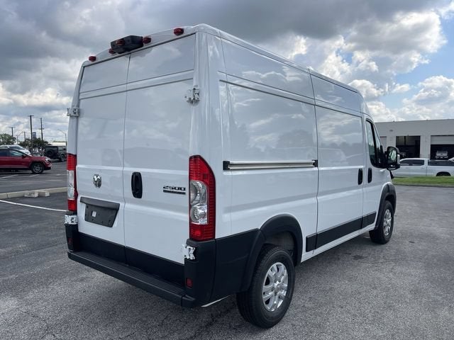 2024 RAM ProMaster 2500 Cargo Van SLT High Roof 136" WB