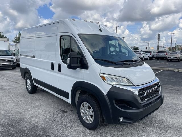 2024 RAM ProMaster 2500 Cargo Van SLT High Roof 136" WB