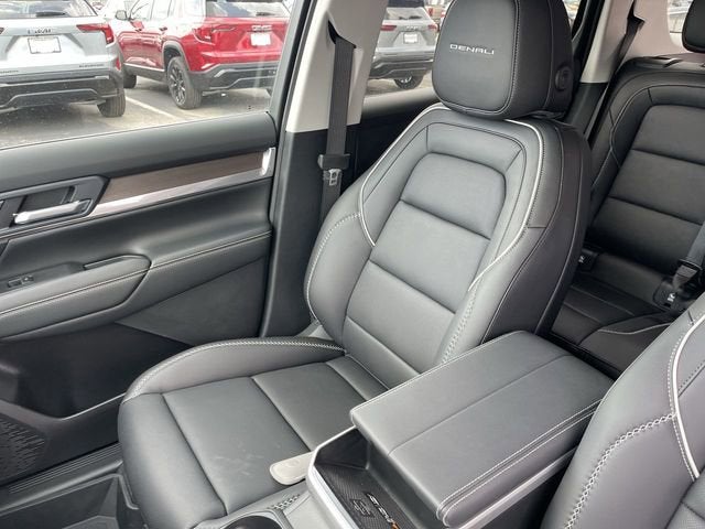 2026 GMC Terrain Denali - Photo 25