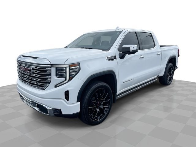 2023 GMC Sierra 4WD Crew Cab Short Box Denali's photo