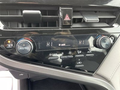 2023 Toyota Camry Hybrid LE