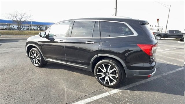 2019 Honda Pilot Touring 8-Passenger