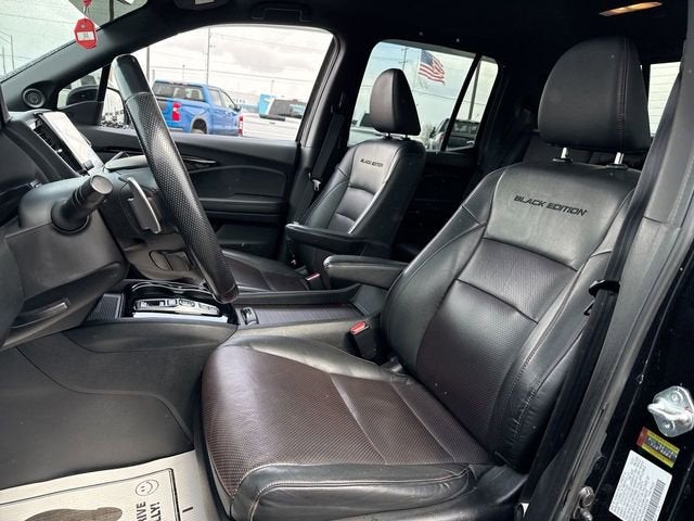 2022 Honda Ridgeline Black Edition