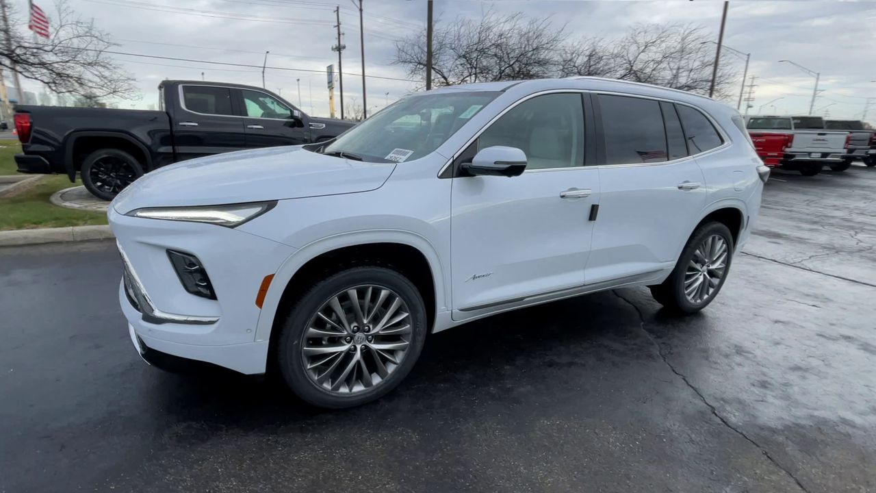 2026 Buick Enclave Avenir