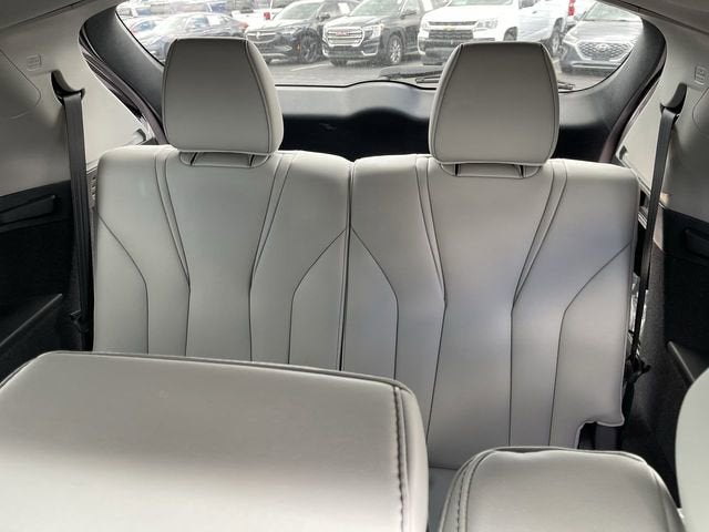 2023 Acura MDX w/Technology Package