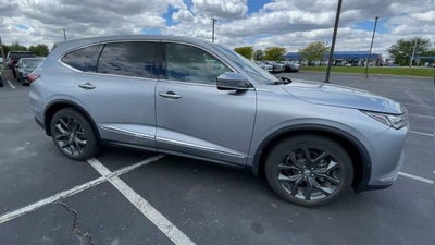 2023 Acura MDX w/Technology Package