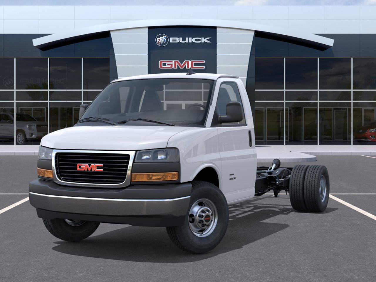 2025 GMC Savana Cutaway 3500 1WT