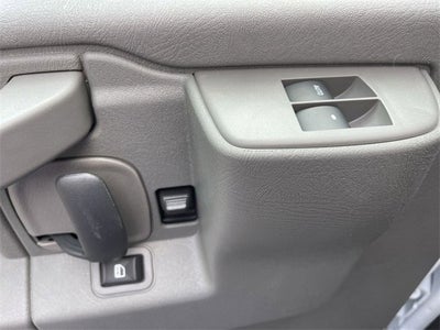 2025 GMC Savana Cutaway 3500 1WT