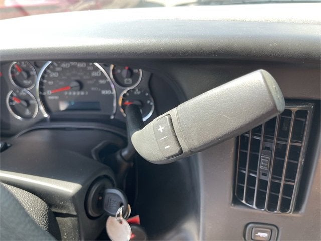 2025 GMC Savana Cutaway 3500 1WT