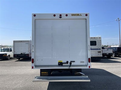 2025 GMC Savana Cutaway 3500 1WT