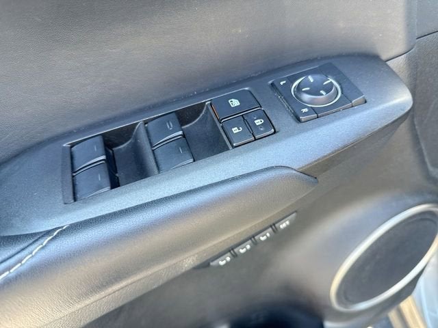 2016 Lexus NX 200t AWD 4dr