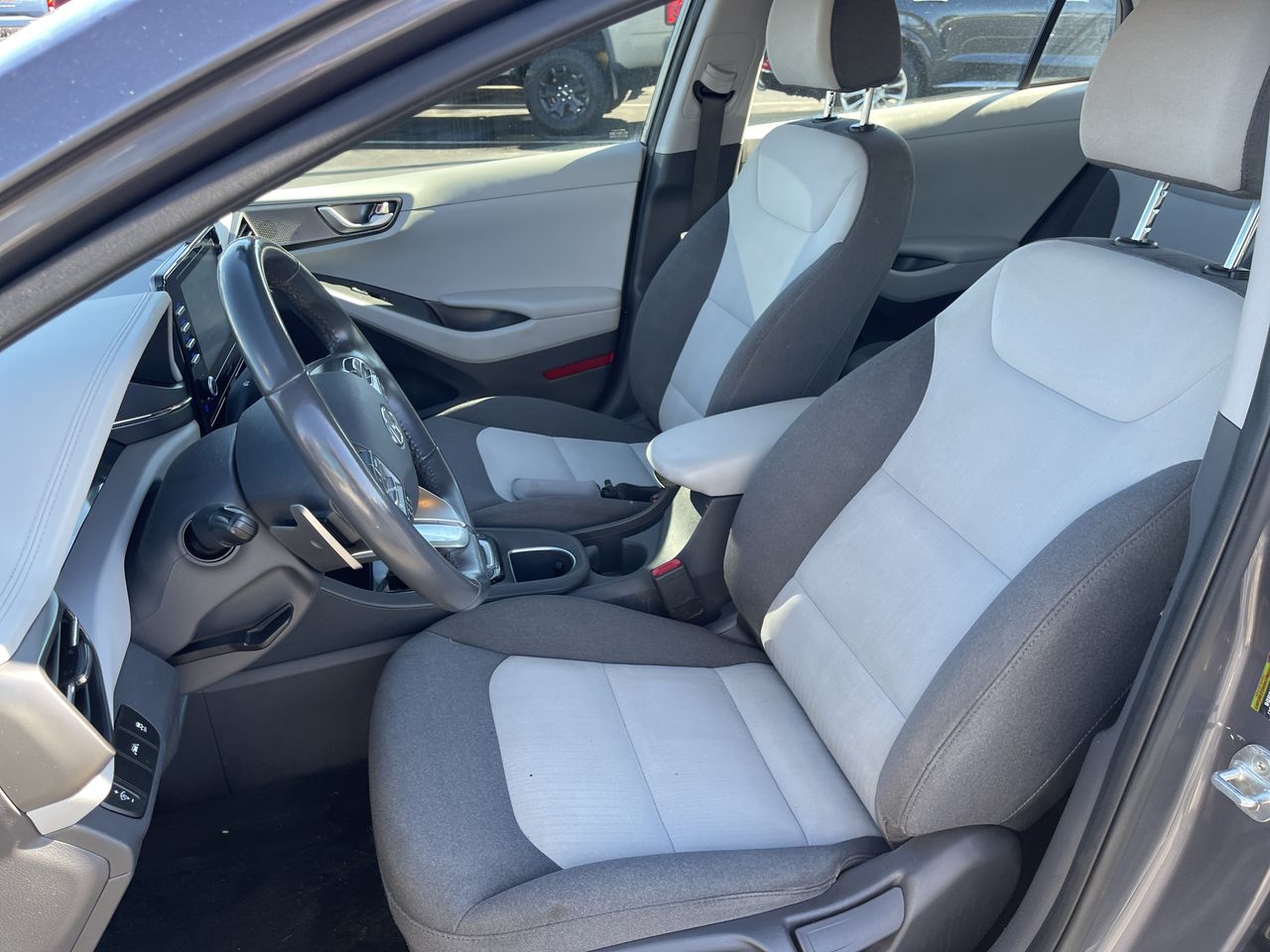 2020 Hyundai Ioniq Plug-In Hybrid SE