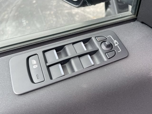 2023 Land Rover Discovery Sport S