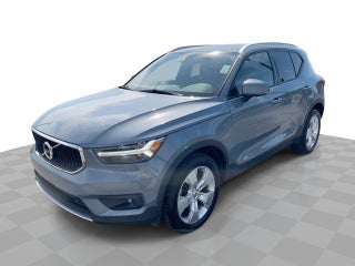 2021 Volvo XC40 Momentum