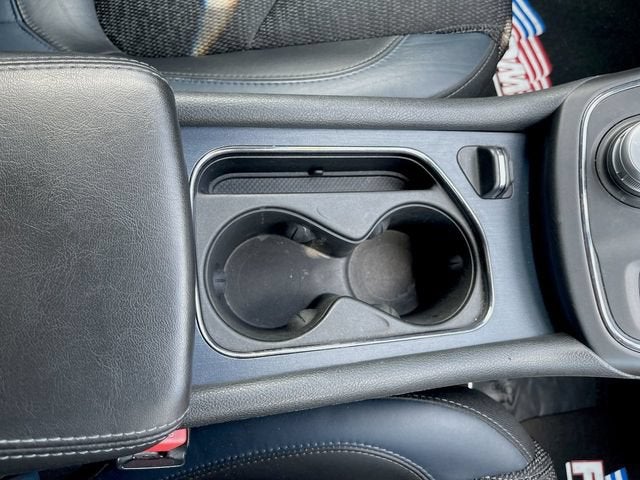 2016 Chrysler 200 S