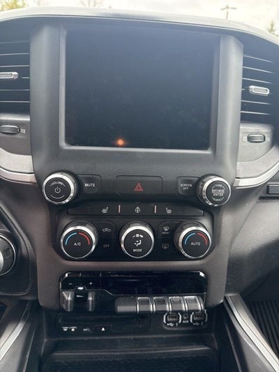 2019 RAM 1500 Big Horn/Lone Star Crew Cab 4x4 5'7" Box