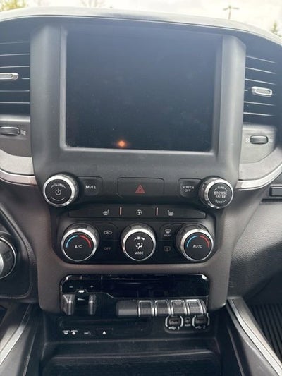 2019 RAM 1500 Big Horn/Lone Star Crew Cab 4x4 5'7" Box