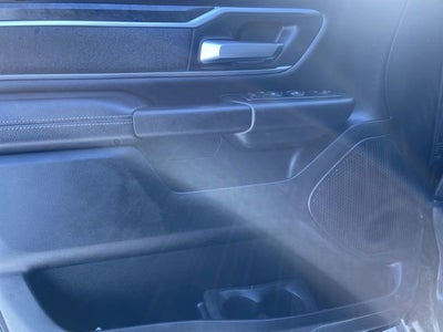 2019 RAM 1500 Big Horn/Lone Star Crew Cab 4x4 5'7" Box