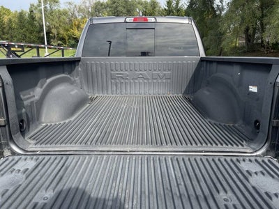 2020 RAM 1500 Big Horn Crew Cab 4x4 5'7" Box