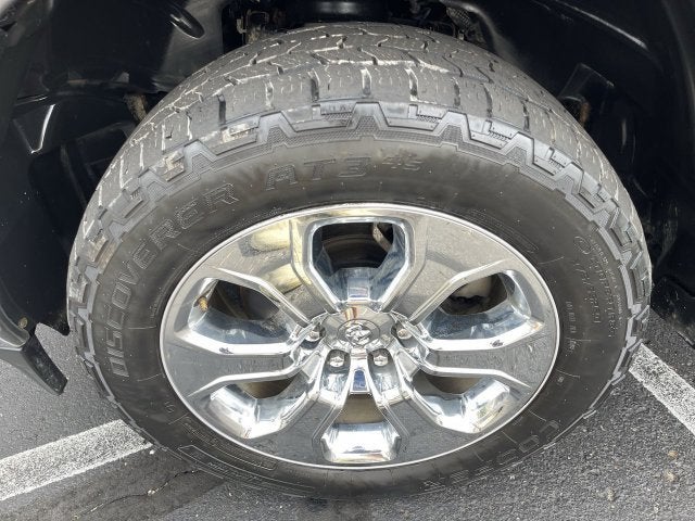 2020 RAM 1500 Big Horn Crew Cab 4x4 5'7" Box