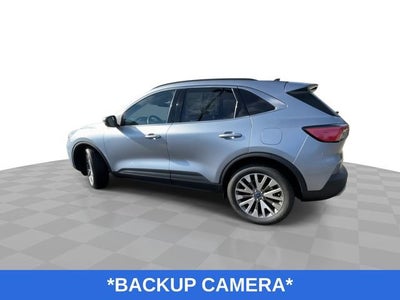 2022 Ford Escape Titanium Hybrid