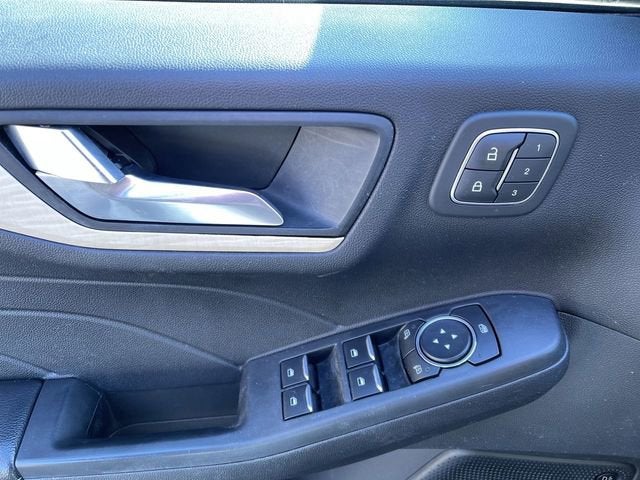 2022 Ford Escape Titanium Plug-In Hybrid