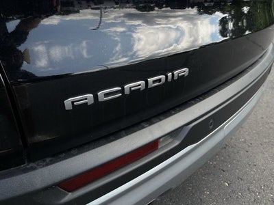 2024 GMC Acadia Elevation